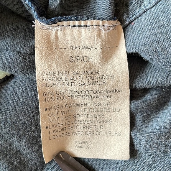 Under Armour Women Funny Running T-Shirt Blue Front Back Design Reflective S - Picture 5 of 5